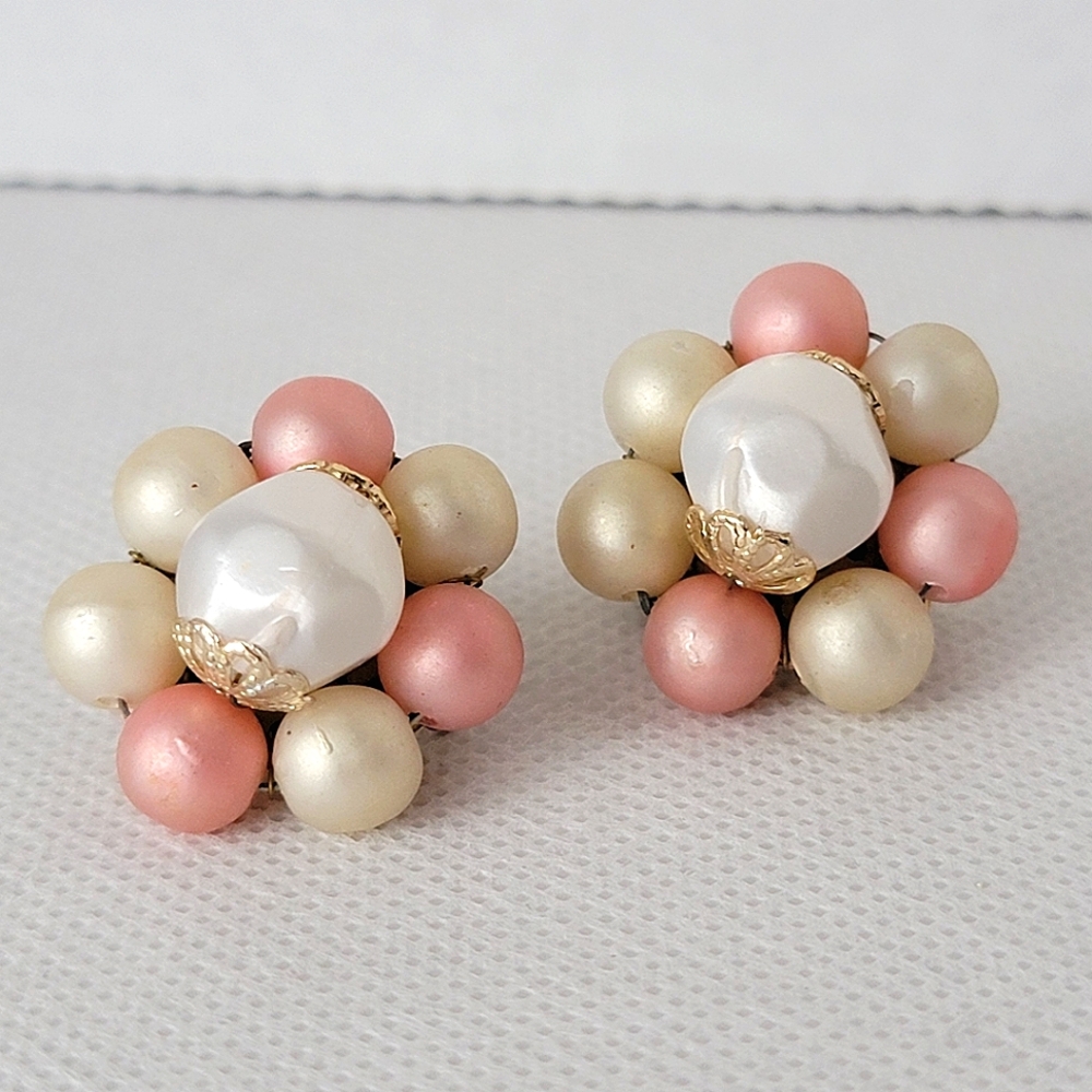 Vintage Clip-on Bead Cluster Earrings | Signed Japan | Faux Pearl Pastel